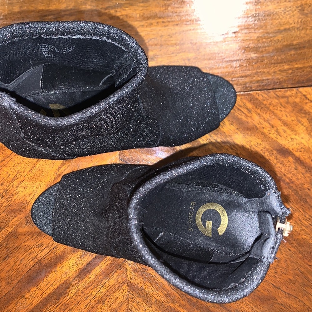 Guess Booties - Picture 5 of 7